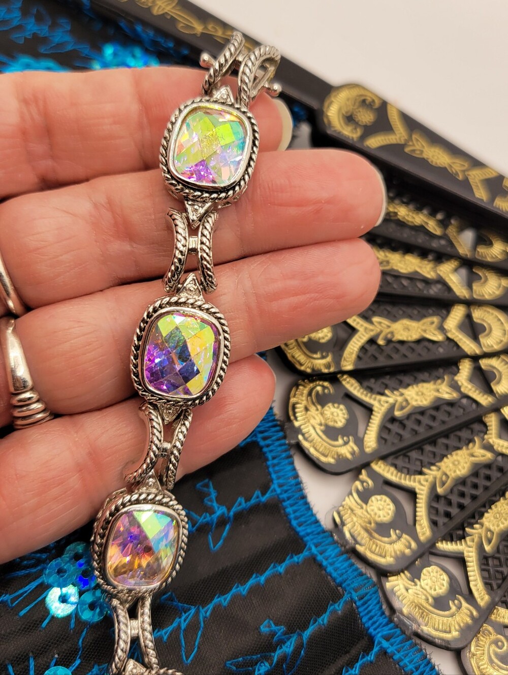 Vintage Aurora Crystal Link Bracelet - Silver Tone